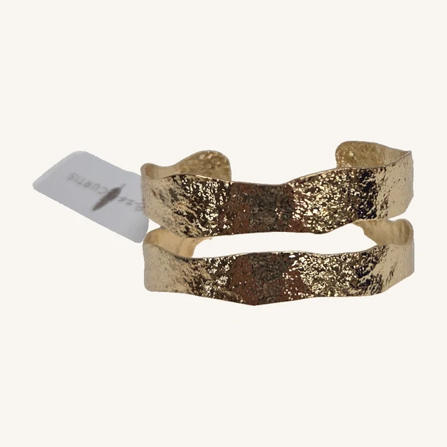 Angelica gold-tone open cuff with two hammered bands and original attached Leslie Curtis tag