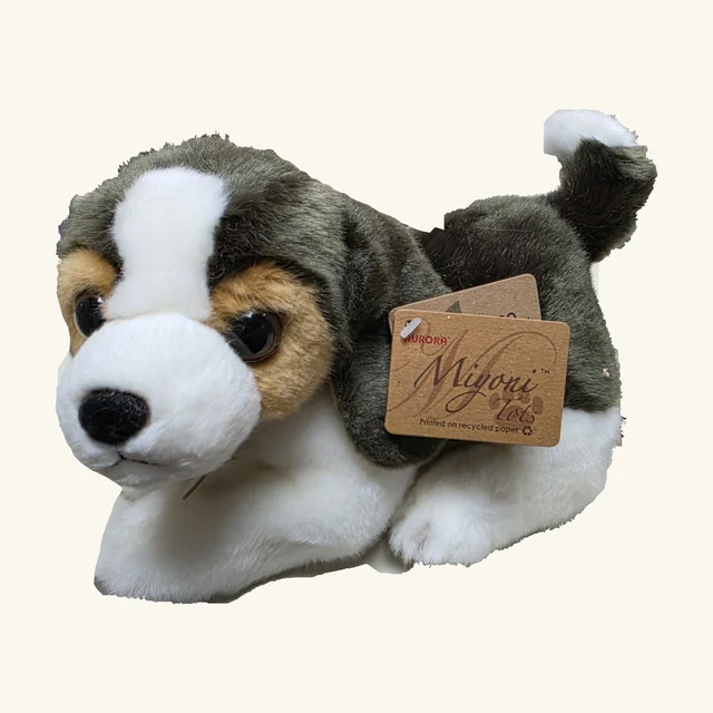 Complete lying Beagle Pup plush with floppy ears, white paws, raised white-tipped tail and original Miyoni tags