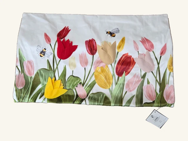 Tulip Appliqué Pillow Cover, one flat cover with the complete photographed design and attached tag; insert not included